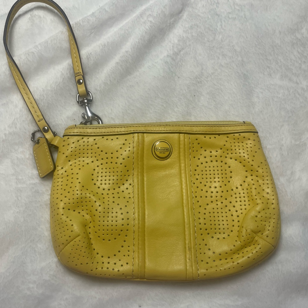 Coach leather clutch pouch wristlet - yellow